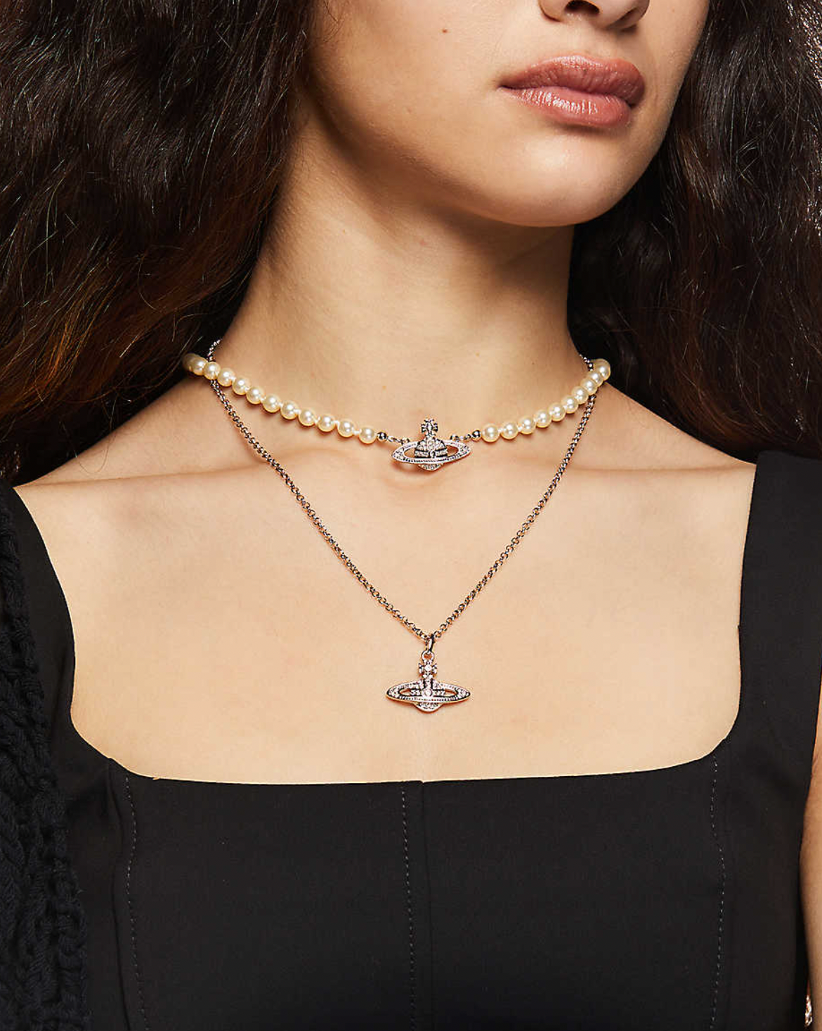 {M.Lu} Vivienne Westwood Mini Bas Relief Necklace