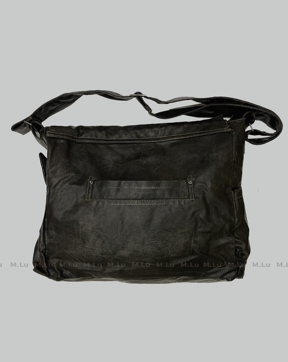 {M.Lu} Jaded London Ash Messenger Bag