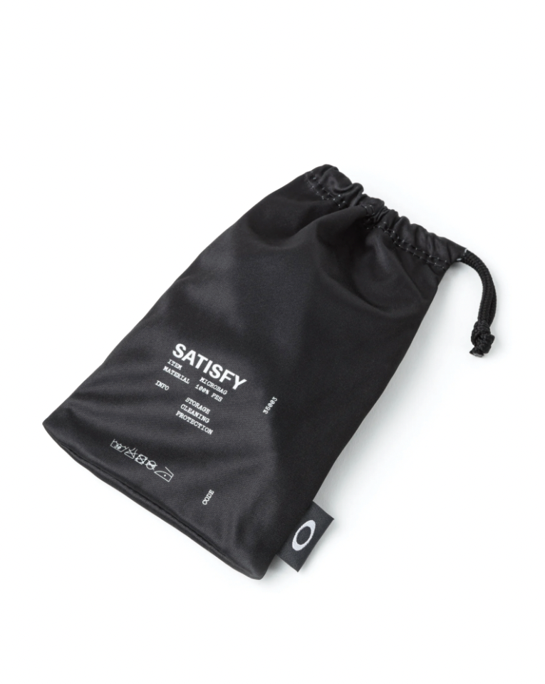 {M.Lu} Satisfy x Oakley Straight Jacket