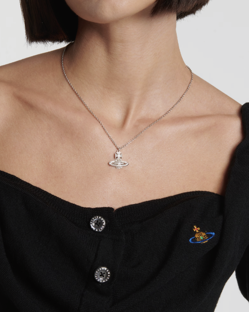{M.Lu} Vivienne Westwood Carmela Bas Relief Necklace