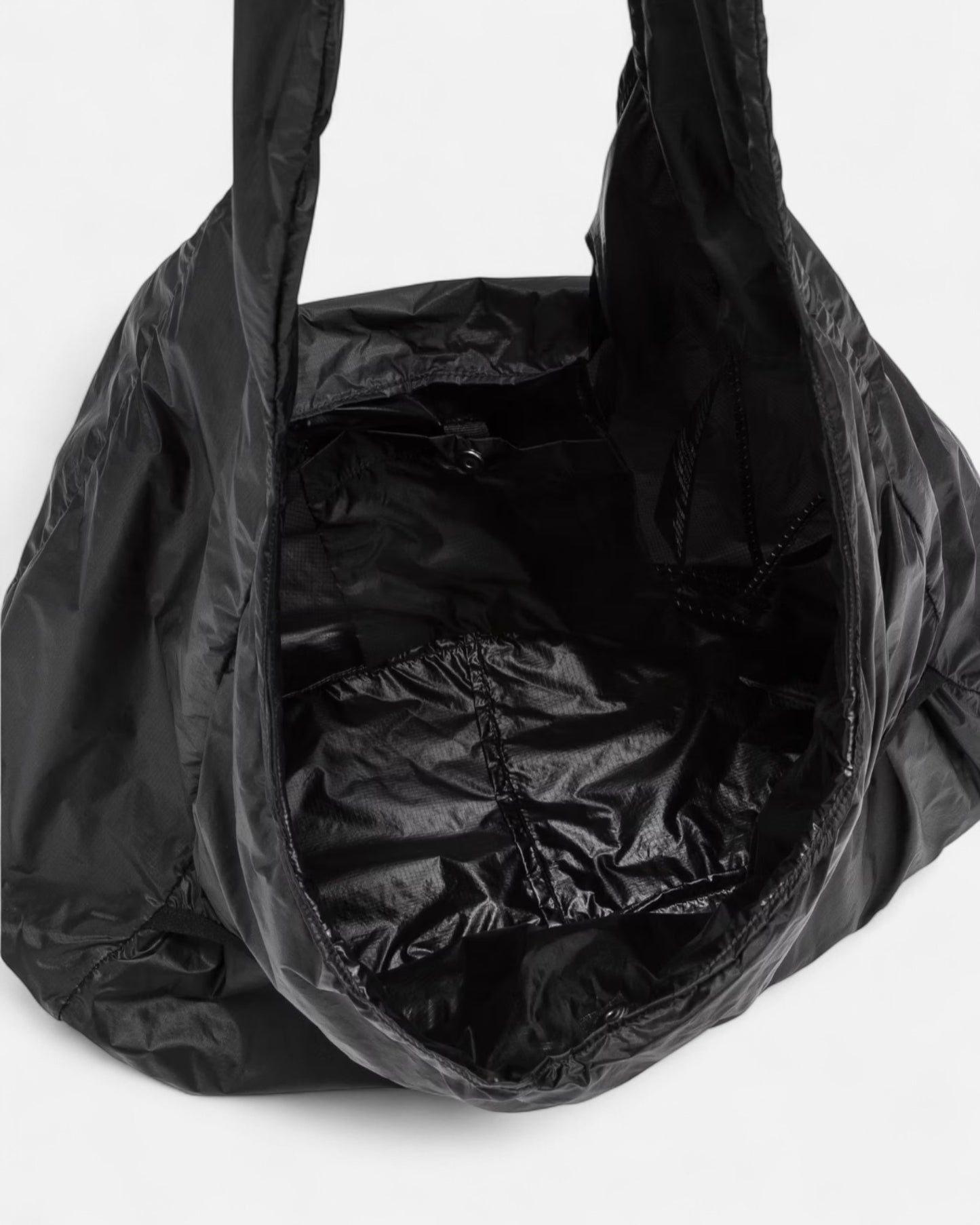 {M.Lu} ROA Laki Packable Knot Shoulder Bag