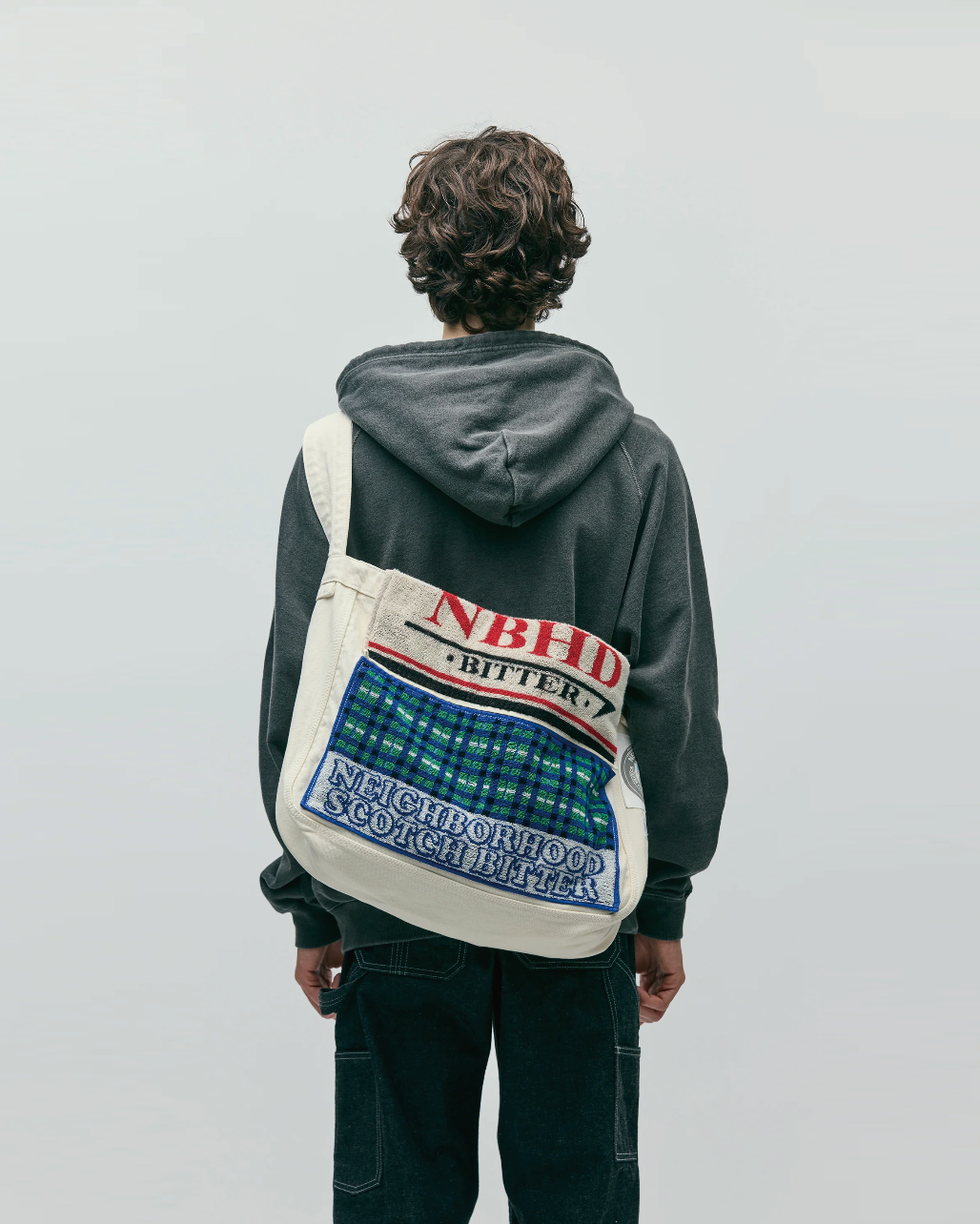 {M.Lu} Neighborhood Newspaper Messenger Bag