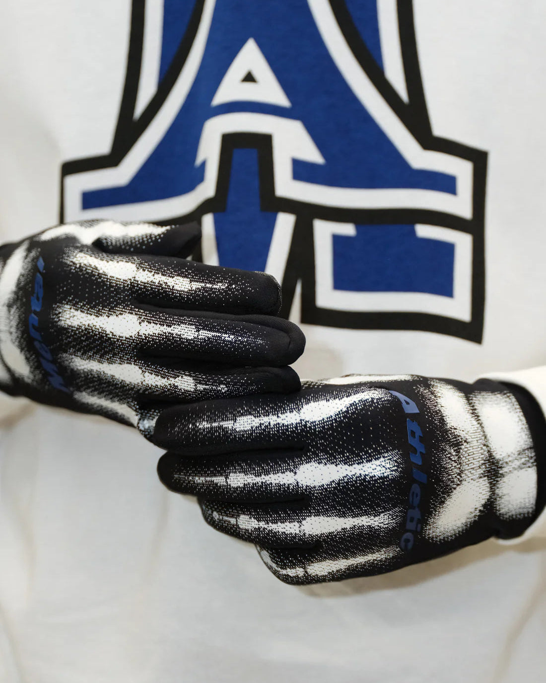 {M.Lu} Salomon x Mental Athletic Gloves