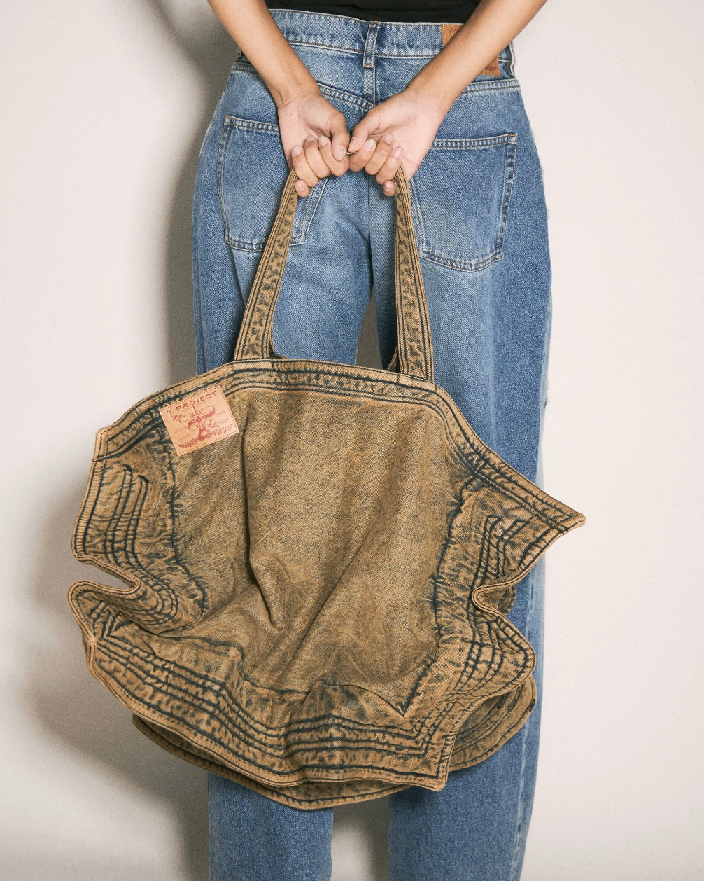 {M.Lu} Y/Project Maxi Wire Denim Tote