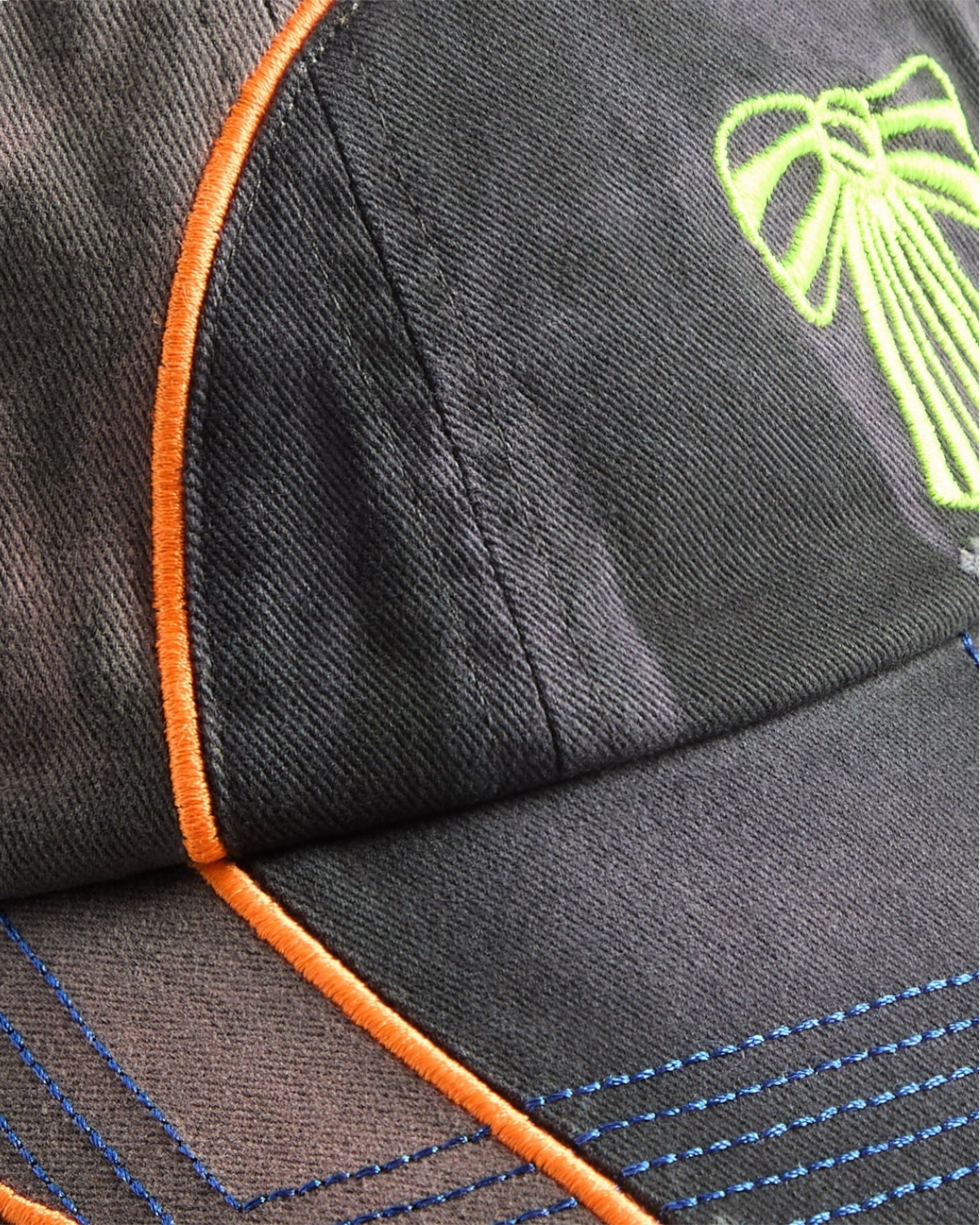 {M.Lu} Acne Studios Embroidered Logo Cap