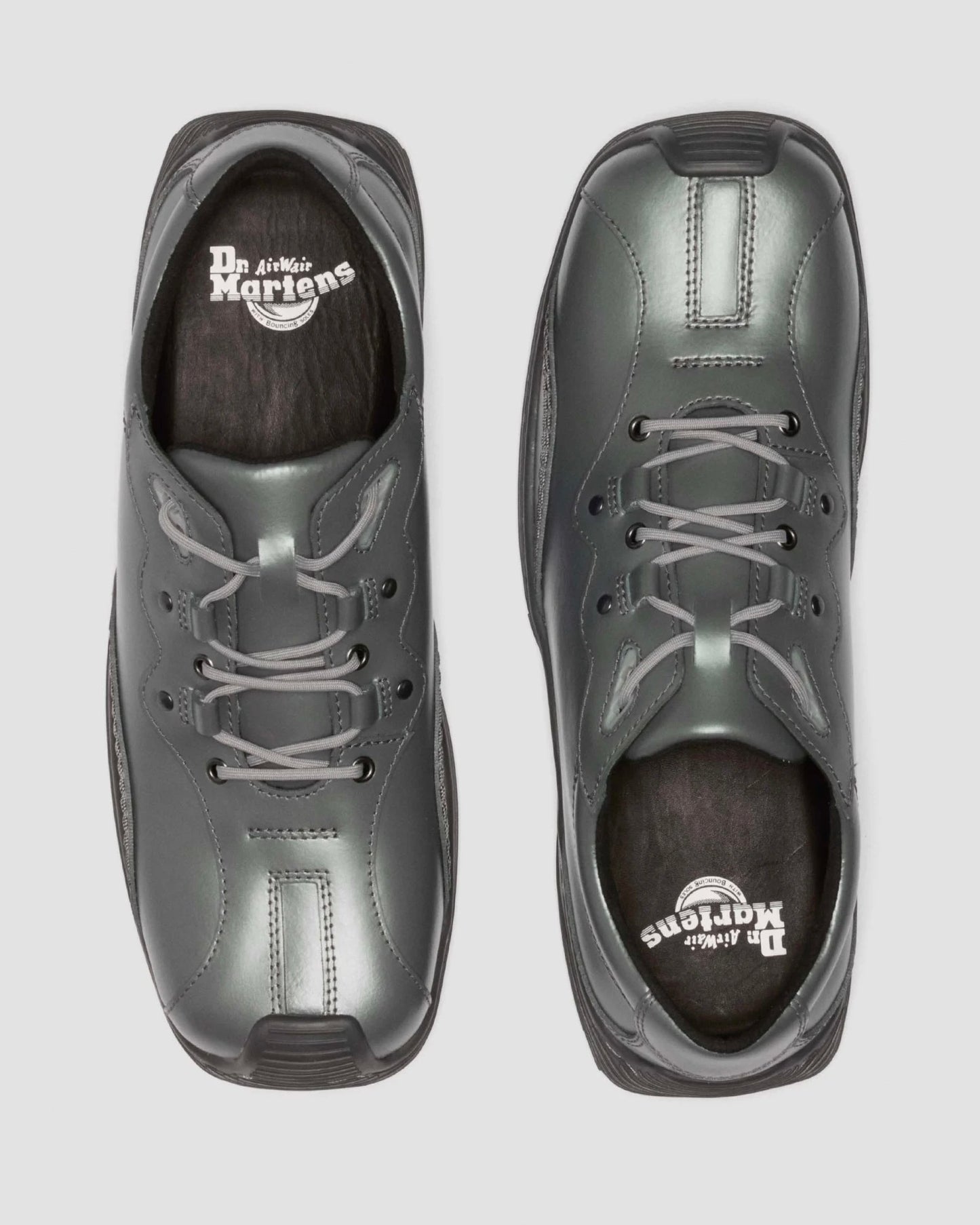 {M.Lu} Dr Martens Aurix