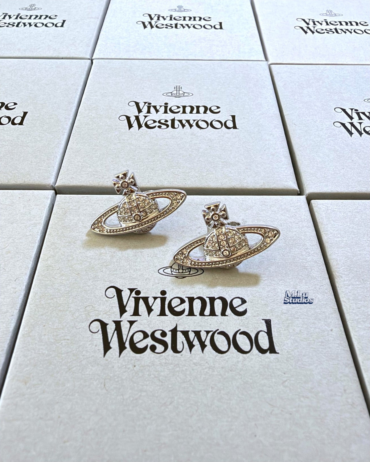 {M.Lu} Vivienne Westwood Mini Bas Relief Earrings