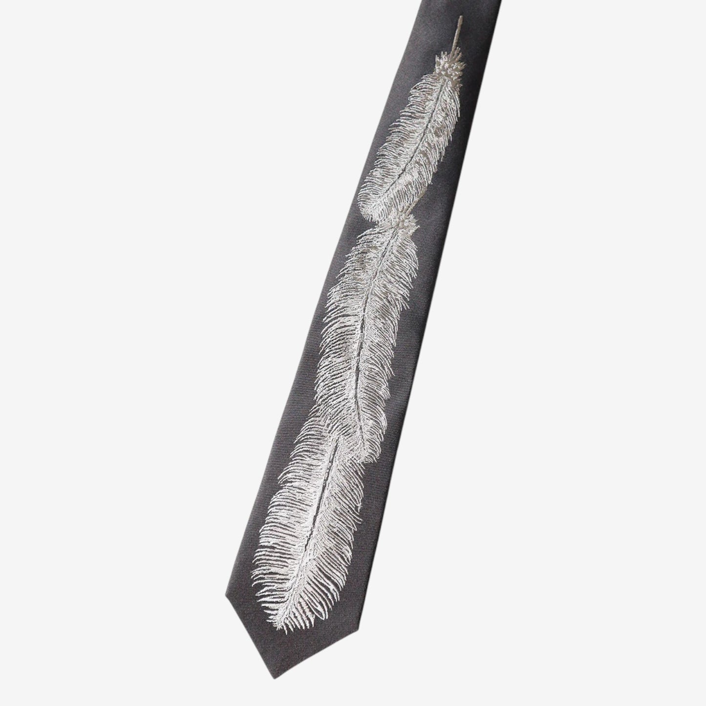 {M.Lu} Kapital Feather Silk Tie