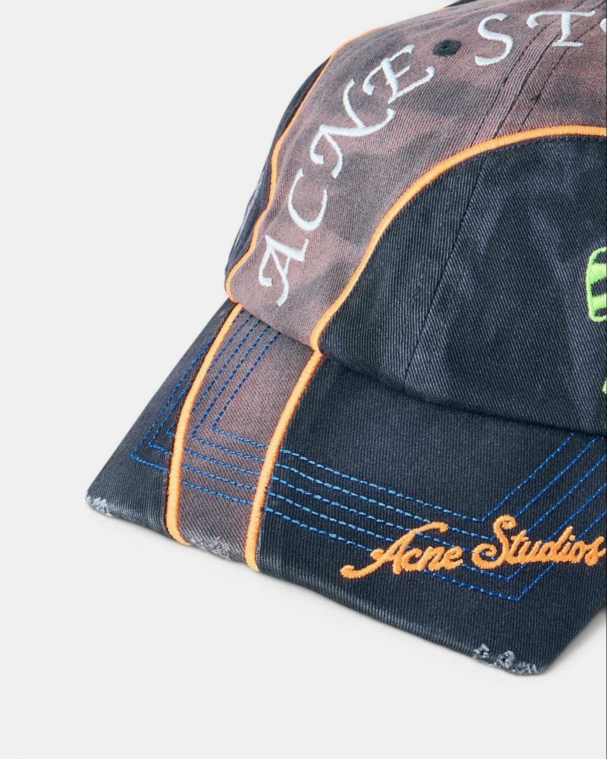 {M.Lu} Acne Studios Embroidered Logo Cap