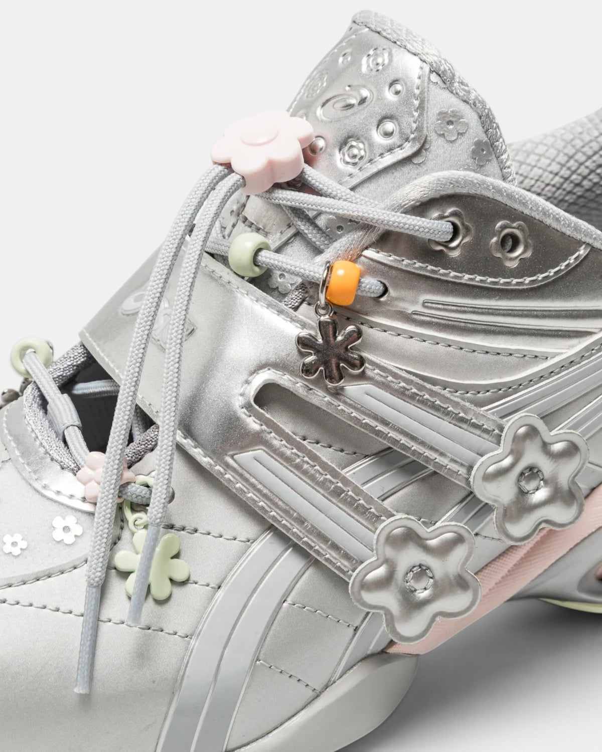 {M.Lu} Asics GEL-Kinetic FR x Cecilie Bahnsen Sneakers