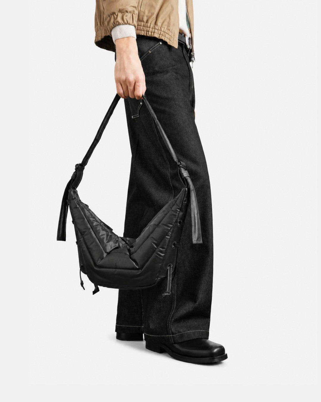 {M.Lu}  Lemaire Small Soft Game Bag Ash Black